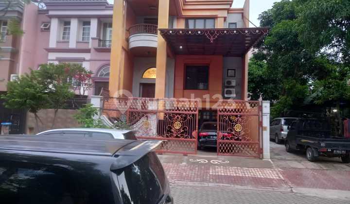 Rumah mewah dan cantik area PIK dijual cepat 5