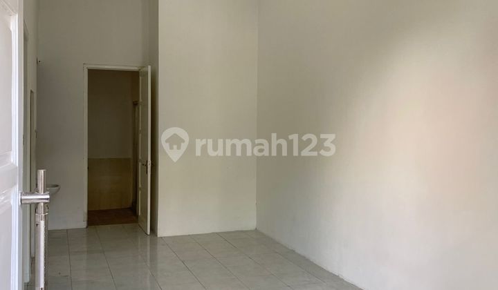 Rumah 2 Lantai Daerah Mulyosari Baru Surabaya 2