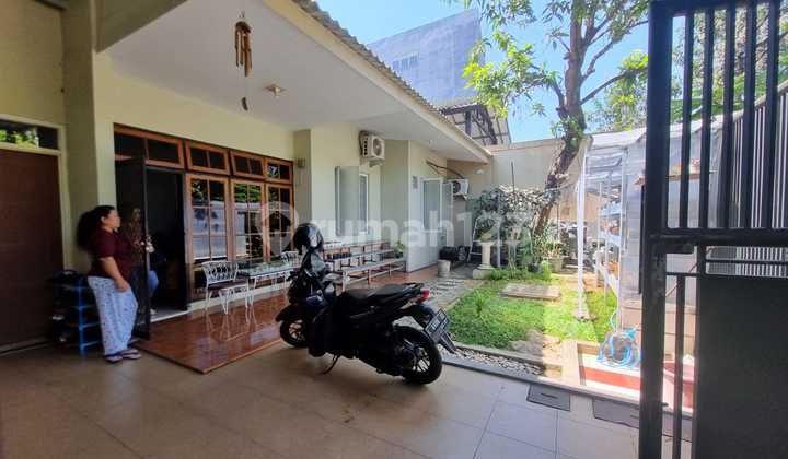 1-Story Ready-to-Occupy House in Raya Kutisari Indah, Surabaya 2