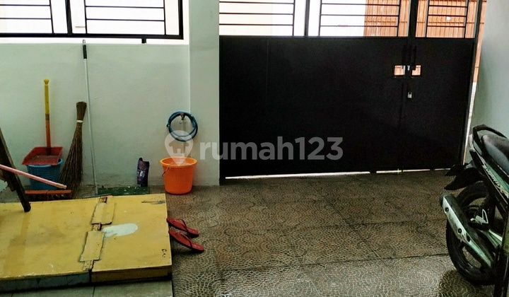 1-Story Move-In Ready House in East Ploso Area, Surabaya 2