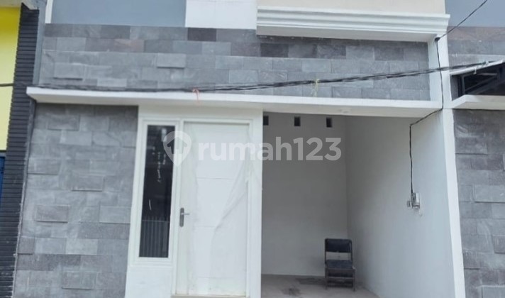 Rumah Baru 2 Lantai di Tambak Medokan Ayu Surabaya Rumah Baru 2 Lantai di Tambak Medokan Ayu Surabaya
