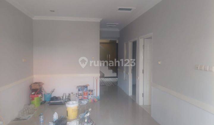 Rumah 2 Lantai Di Kutisari Surabaya Timur 2