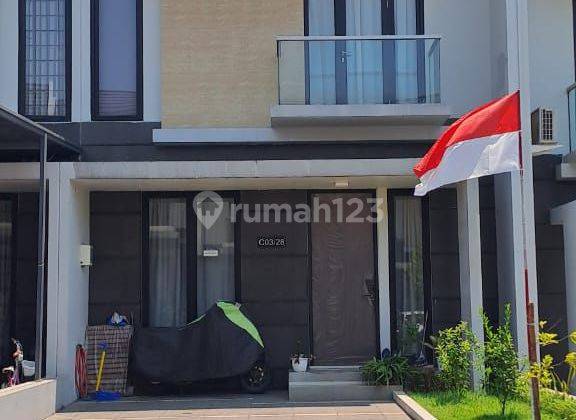 Dijual rumah 2 lantai diCBD Cibubur dekat akses toll jatikarya 1