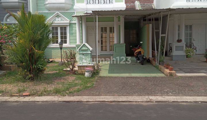 Dijual rumah 2 lantai dikota wisata dekat Mall Living World  2