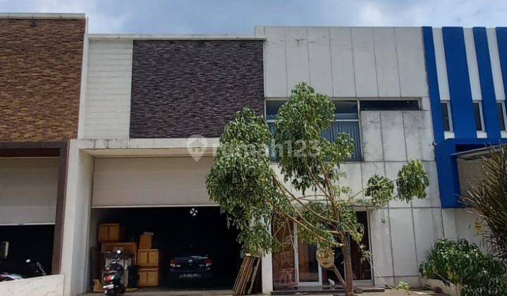 Dijual gudang siap pakai dikawasan pergudangan Kota wisata 1