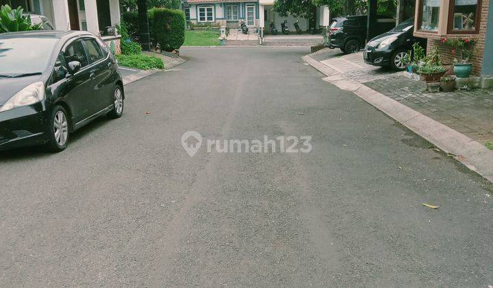 Dijual rumah siap huni dekat sport club Kota wisata 2