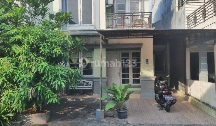 Dijual rumah 2 menit menuju akses pintu toll Kota Wisata 1