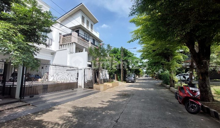 Rumah Lux 2 Lt Di Galaxy Lokasi Bagus Strategis Dekat Akses Ke Toll