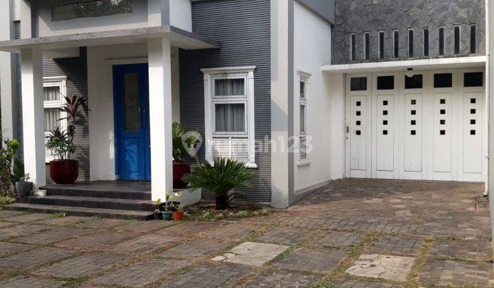 Rumah Murah Mewah Nyaman Asri Terawat Strategis di Jagakarsa Jakarta Selatan  2