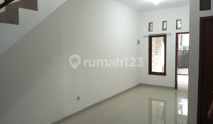 House in Rawamangun Suitable for Boarding Very Strategic Flood-Free 2