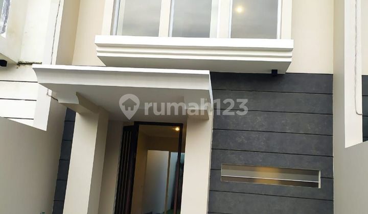 Rumah Baru Di Jatiwaringin Strategis 2 Lt Bonus Backyard 2