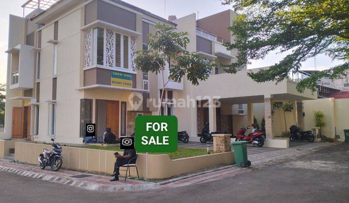 Rumah Town House Exclusive di Cipinang Jatinegara lokasi Premium 1