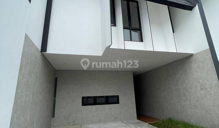 Rumah 2 Lt Minimalis Kokoh di Duren Sawit Jaktim 1