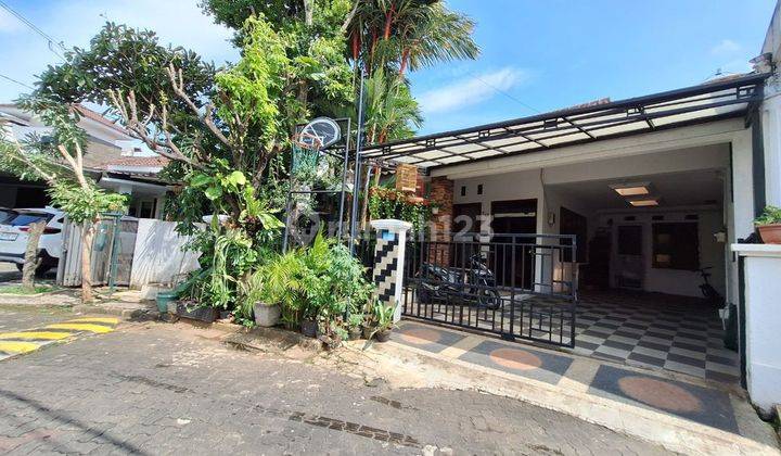 Rumah Bagus Murah dlm komplek Elit Kemang Pratama  semi furniswd 1