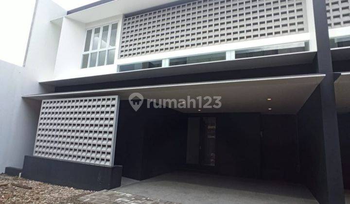 Rumah baru Exclusive dlm Cluster di Caman dekat bbrp pintu Tol 1