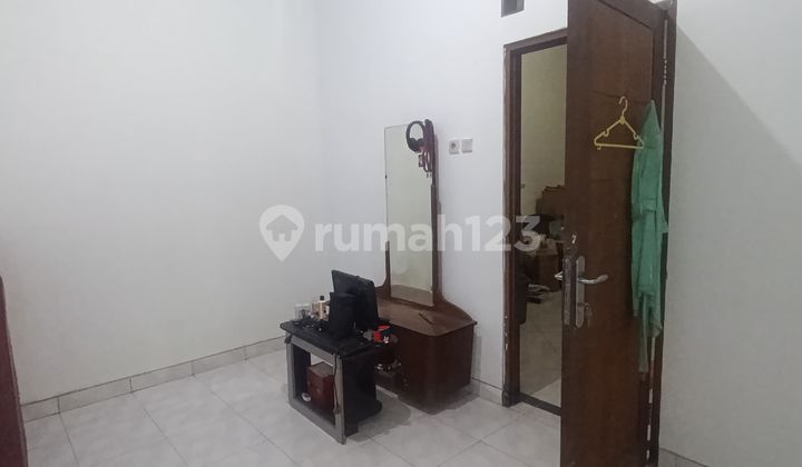 Rumah Kosan 3 Lantai Di Otista Sangat Strategis Dekat Peekantoran Rumah Kosan 3 Lantai Di Otista Sangat Strategis Dekat Peekantoran