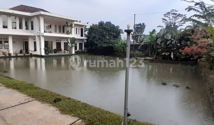 Affordable Villa by the Main Road Suitable for Schools, Islamic Boarding Schools, and Other Investments in Bogor