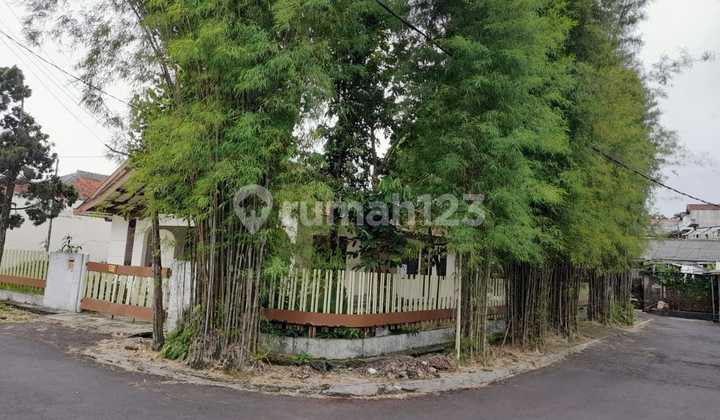 Rumah Hook Sejuk Di Bandung Tanah Luas Bisa Untuk Usaha 