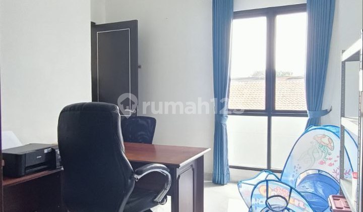 Luxury Cozy Home in Kodau, Ready to Live In, Strategic Location 2