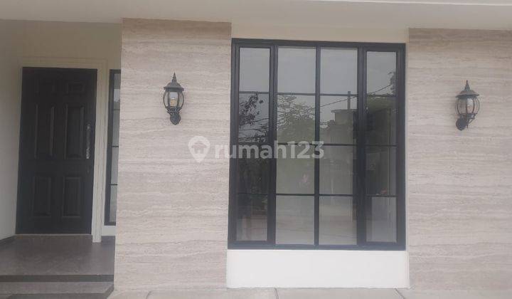 Rumah Di Jatiwaringin Design Eropa Classic Cluster Dekat Toll  2