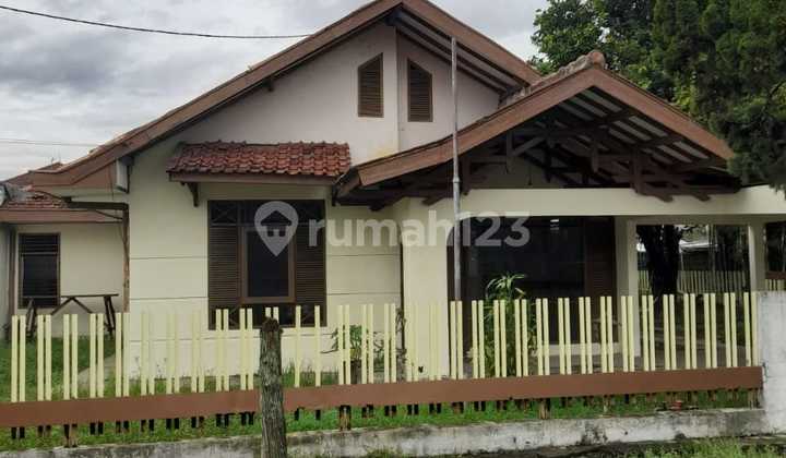 Rumah Hook Sejuk Di Bandung Tanah Luas Bisa Untuk Usaha 