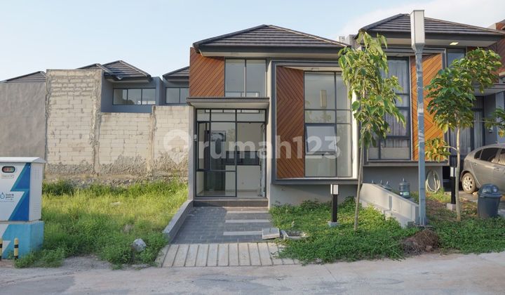 Ready-to-Live House 10 Minutes to Parung Panjang Station with KPR J28454 Assistance 1