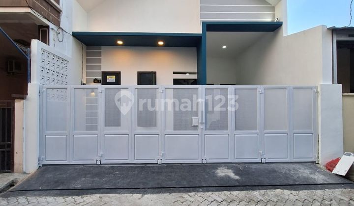 Rumah Minimalis 8 menit ke Summarecon Mall Bekasi Hadap Utara J38080 1