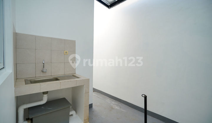 Rumah Sudah Renov 15 Menit ke RSIA Vitalaya di Pamulang Bisa KPR J23151 2