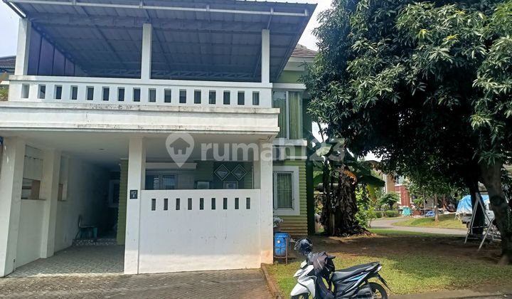 Rumah Asri Luas 10 Menit ke Eka Hospital Cibubur Hadap Selatan J41347