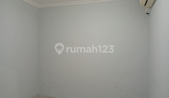 Rumah Bebas Banjir 12 Menit ke Plaza Taman Harapan Baru Dibantu KPR J-35495 2