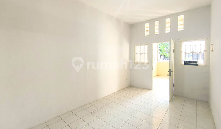 Rumah 1 Lt SHM Asri 8 Menit ke RS.Permata Pamulang Dibantu KPR J32857 2