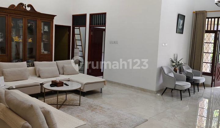 Rumah Bebas Banjir 15 Menit ke Grand Galaxy Park Hadap Selatan J28142 2