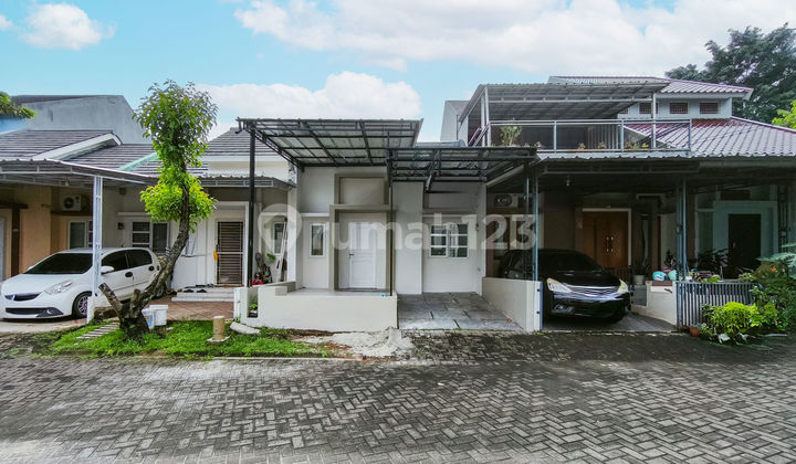 Rumah Strategis Dekat Cibinong 15 Menit ke Pintu Tol Dibantu KPR J30772