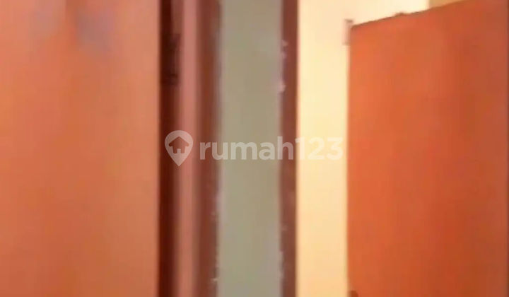 Rumah SHM 6 Menit ke Mall Metropolitan Siap Huni Dibantu KPR J-41729 2