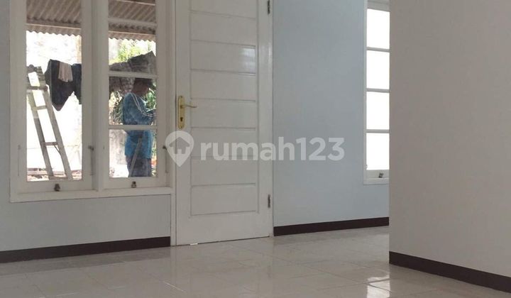 Rumah 1 Lt Asri 10 Menit ke Stasiun Depok Baru LT 180 Siap Huni J15812 2