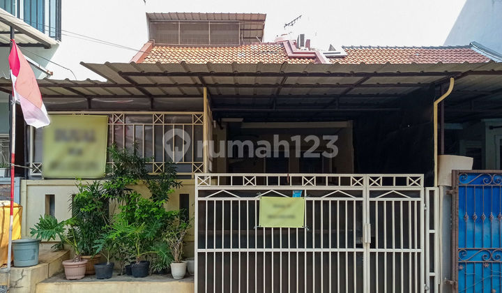 Rumah Strategis 15 Menit ke Gerbang Tol Meruya Utara 4 Bisa KPR J20616