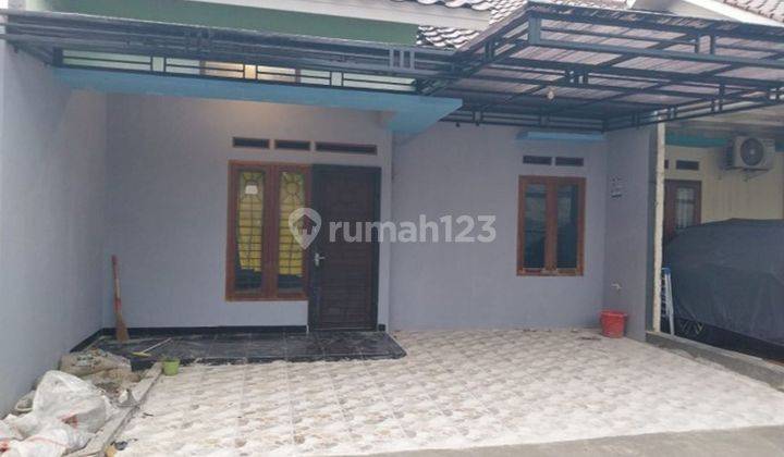 Rumah SHM Strategis 17 Menit ke Gerbang Tol Sawangan 1 Dibantu KPR J32032