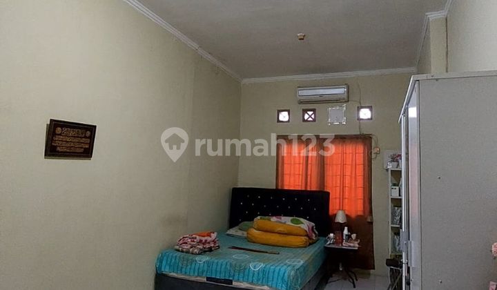 6 Bedroom House SHM 3 Minutes to Limo Toll Gate Ready for KPR J-40829 2