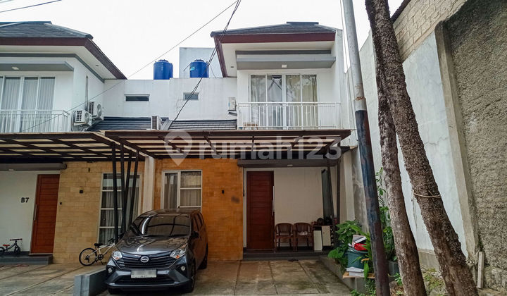 Rumah Strategis 15 Menit ke Stasiun Rawa Buntu 2 Lt Siap Huni J23566 Rumah Strategis 15 Menit ke Stasiun Rawa Buntu 2 Lt Siap Huni J23566