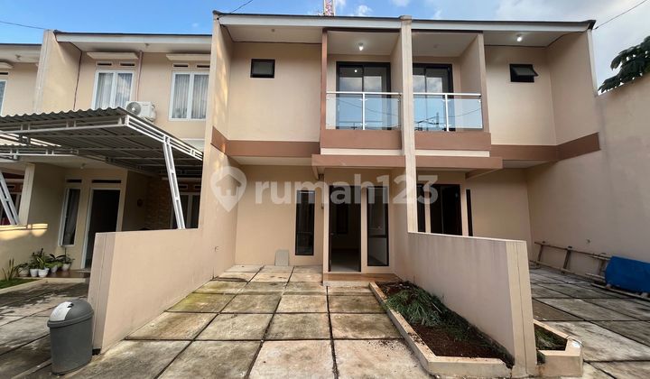 Rumah SHM 2 Kamar Akses Dekat Gerbang Tol Bekasi Barat 1 Bisa KPR J35961