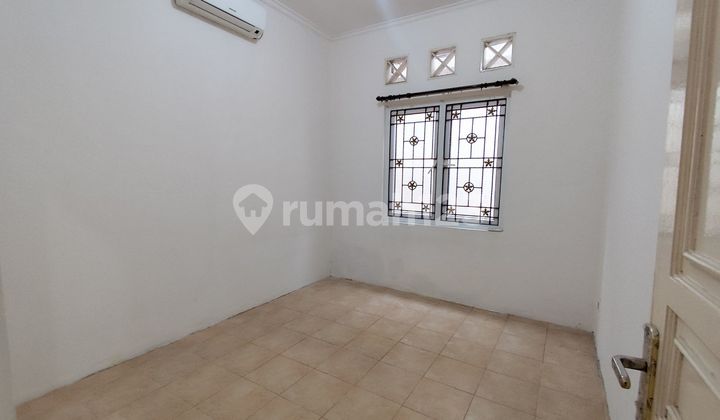 Rumah Terawat 11 Menit ke Gerbang Tol Jatikarya 2 Dibantu KPR J38873