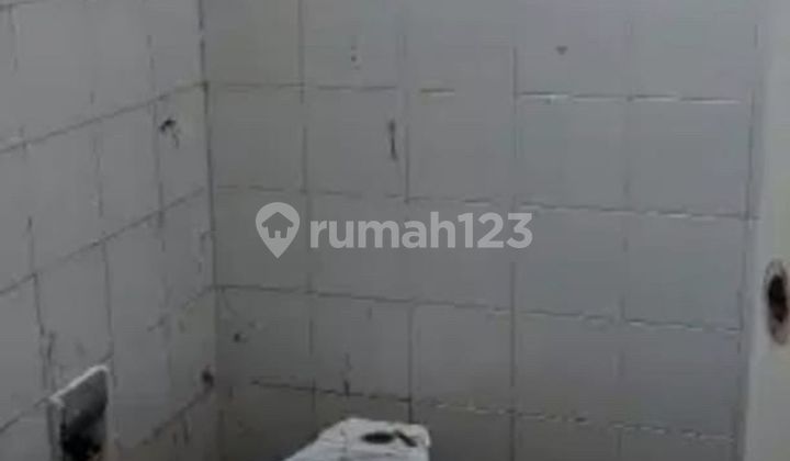 Rumah 12 Menit ke Plaza Metropolitan Bebas Banjir Siap KPR J-37826