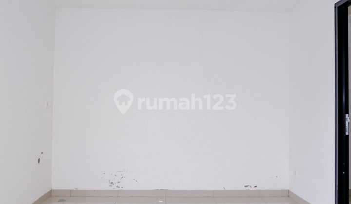 Rumah Hadap Utara dekat  Stasiun Parung Panjang Dibantu KPR J-20577 2