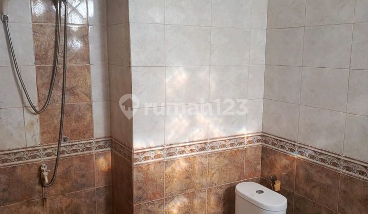 Rumah LT 135 Terawat 10 menit ke Gerbang Tol Karawaci 2 Dibantu KPR J36891