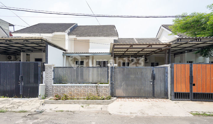 Rumah 10 menit ke The Park Sawangan SHM Hadap Utara J-37357