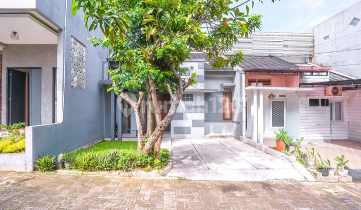Rumah Hadap Utara 15 Menit ke Stasiun Depok Lama Dibantu KPR J-48089 Rumah Hadap Utara 15 Menit ke Stasiun Depok Lama Dibantu KPR J-48089