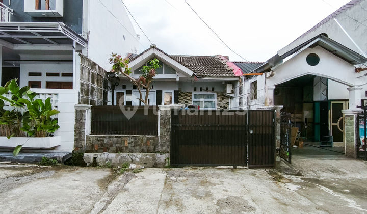 Rumah Strategis 8 Menit ke Terminal Bojong Gede 1 Lt Dibantu KPR J37750