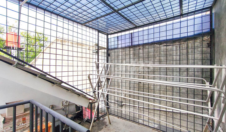 Rumah SHM LB 200 Siap Huni 15 menit ke Gerbang Tol Kunciran 4 J-34820 2