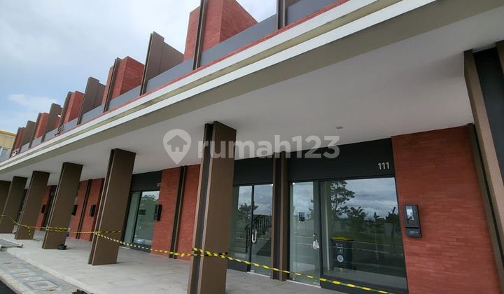 Ruko siap pakai baru di magna terrace summarecon bandung Ruko siap pakai baru di magna terrace summarecon bandung