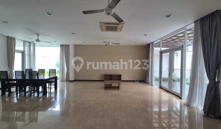 Disewakan Rumah Cantik di Cilandak